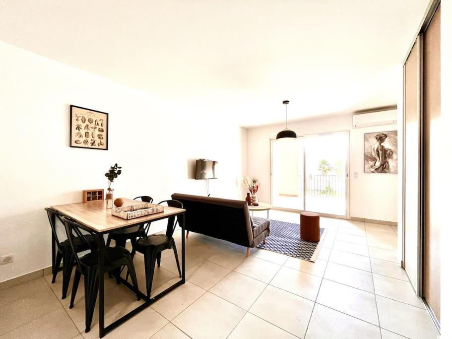Appartement Neuf Avec Terrasse Saint-Florent  Exterior photo